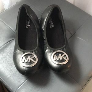Michael Kors Kiddie Flats